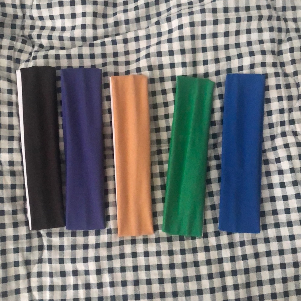 5 headbands!